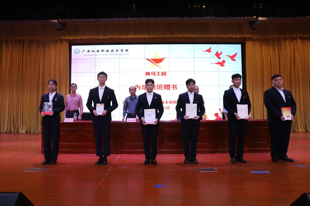 5906E6EFC04F38DFCD86CE0E2DD34A5A