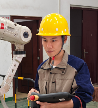 2018年广西技术能手-钟结浪